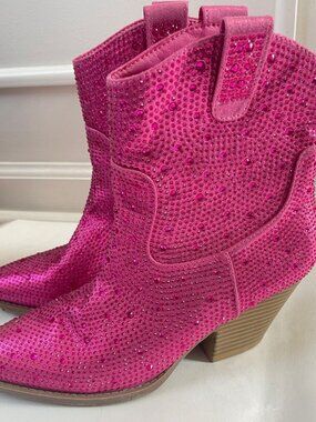 PINK COWBOY BOOTS NEW
